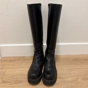 SOLD - Vagabond Cosmo 2.0 Leather Riding Boot